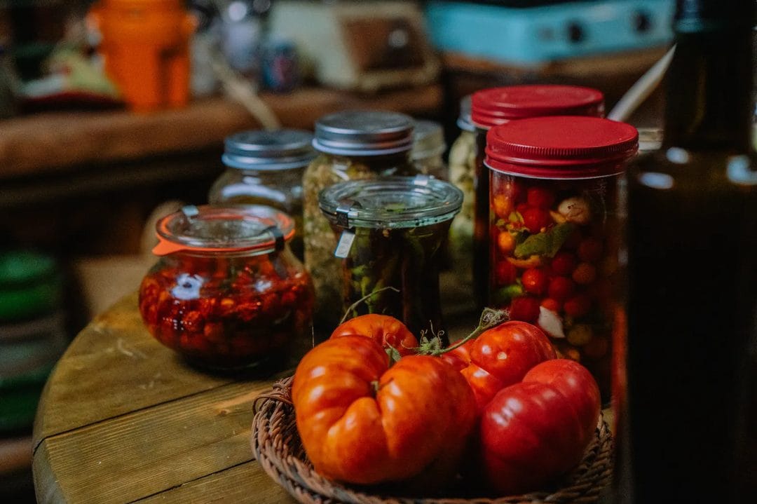 Přebytek ze zahrádky: zavařování, sušení a kvašení místo kompostu